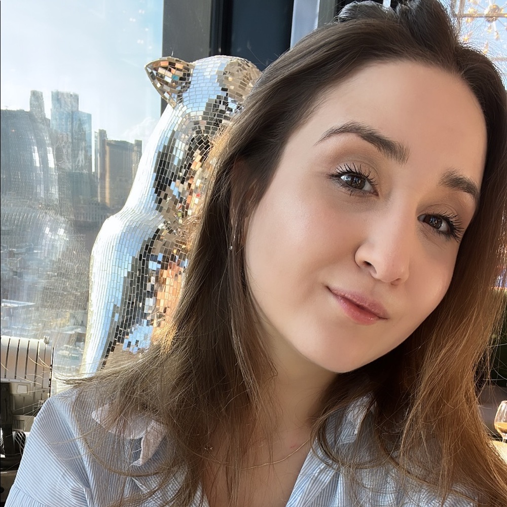 Meet your Posher, Xeniya